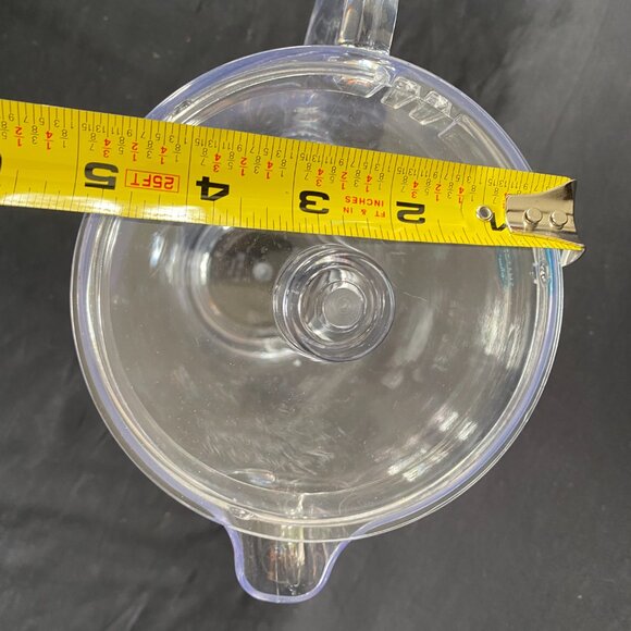 NEW 69 oz Threshold Lancashire Pitcher with Lid, Dishwasher Safe, Shatterproof - Picture 4 of 11